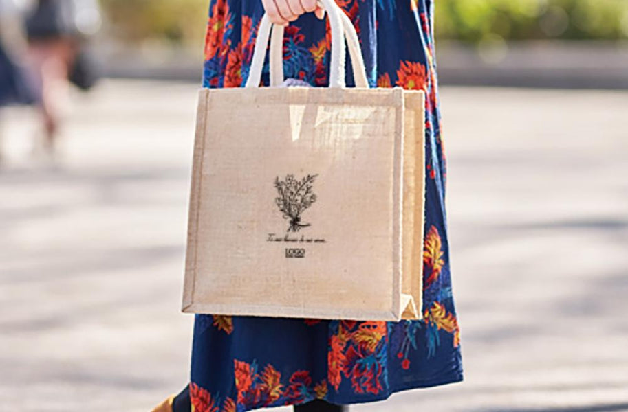 【NICENESS EBISU】オープン限定ノベルティバッグ 秋のノベルティ特集｜名入れプリント専門店【ノベルティ・ギフトモール】